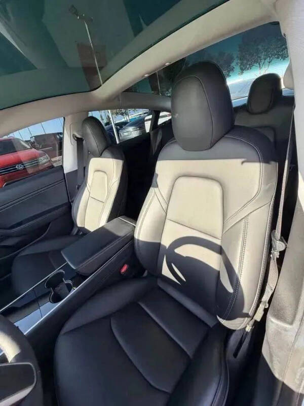 2020 Tesla Model 3 Long Range