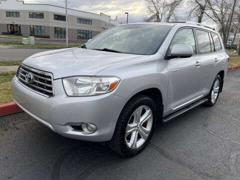 2008 Toyota Highlander for sale at Apex Auto Sales in Troutdale OR