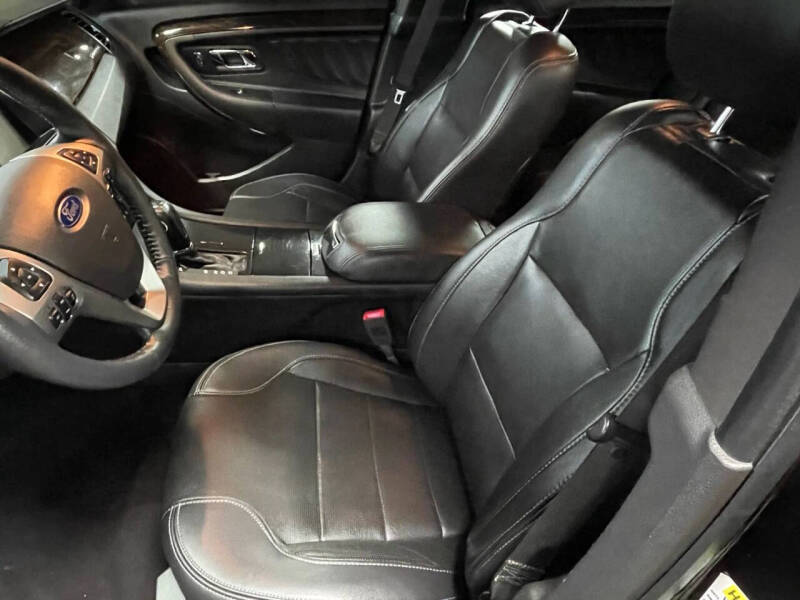 2019 Ford Taurus Limited