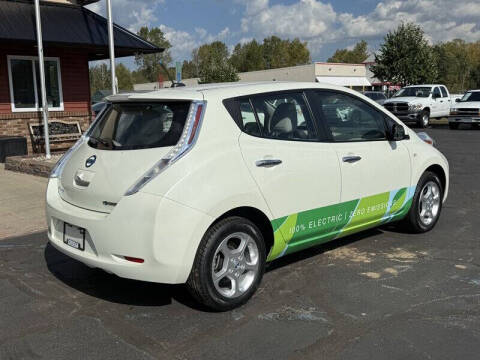 2011 Nissan LEAF SL