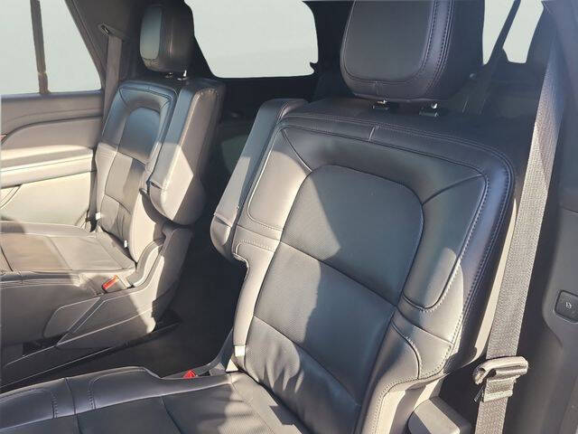 2024 Lincoln Navigator Premiere