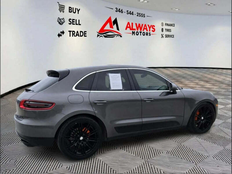 2015 Porsche Macan S