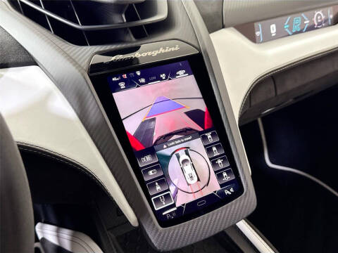 2024 Lamborghini Revuelto