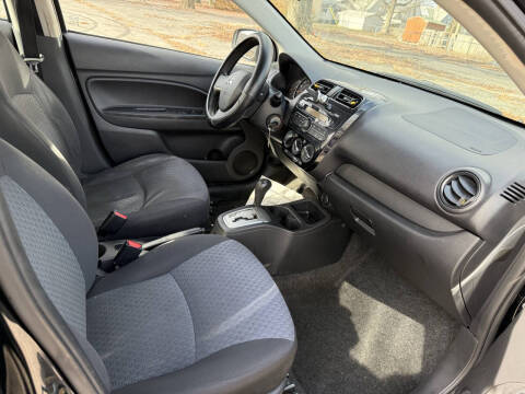 2017 Mitsubishi Mirage ES