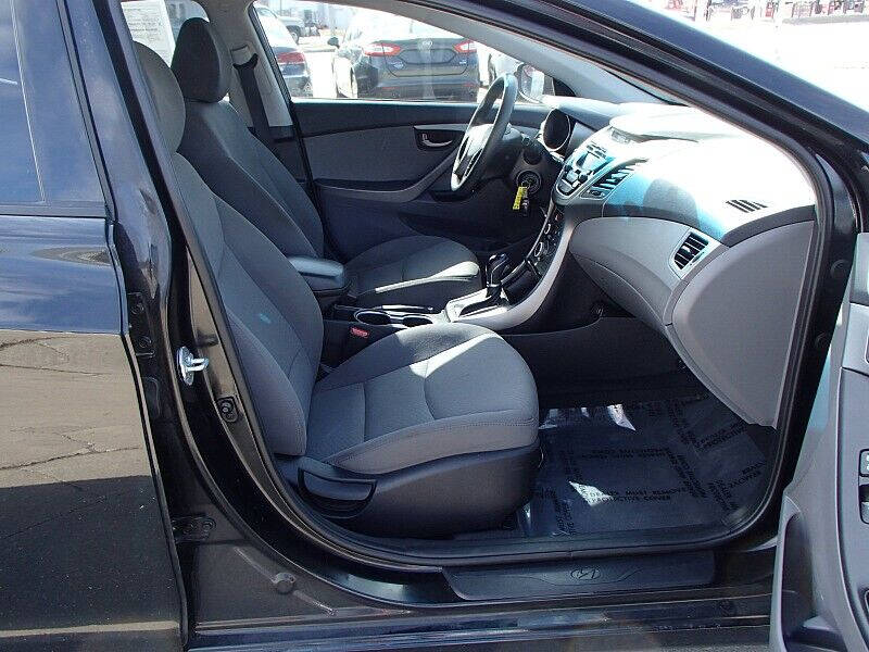 2016 Hyundai Elantra