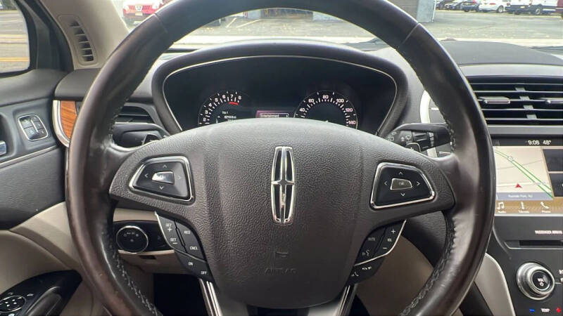 2017 Lincoln MKC Select