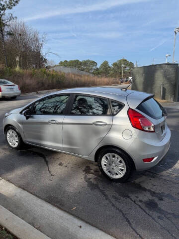 2015 Ford Fiesta SE