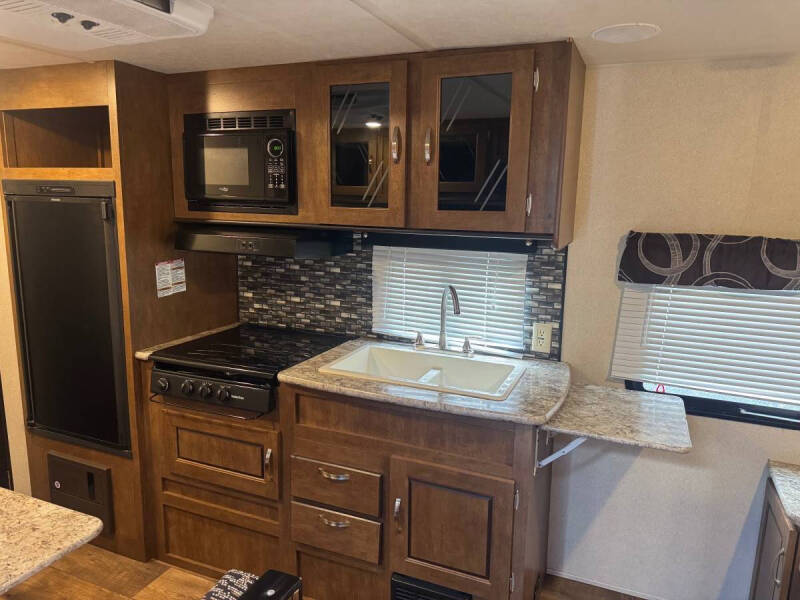 2017 Wildwood 171rbxl