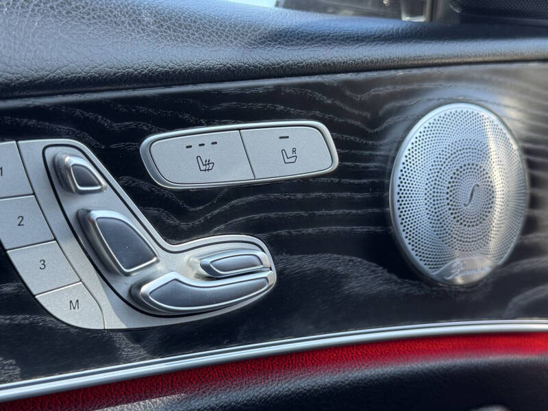2018 Mercedes-Benz E-Class E 300