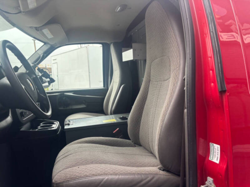 2015 Chevrolet Express Cargo Van 3500