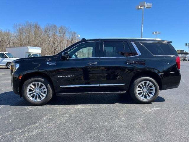 2021 GMC Yukon 10