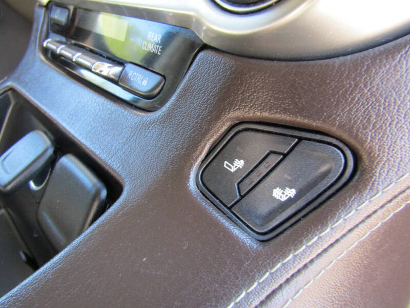 2015 Chevrolet Suburban LT