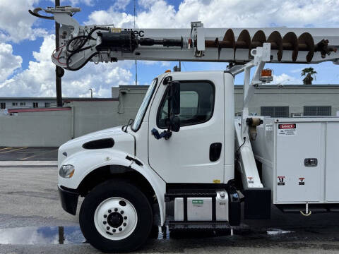 2020 Freightliner M2 106