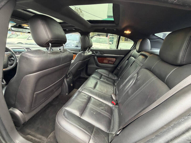 2014 Lincoln MKS