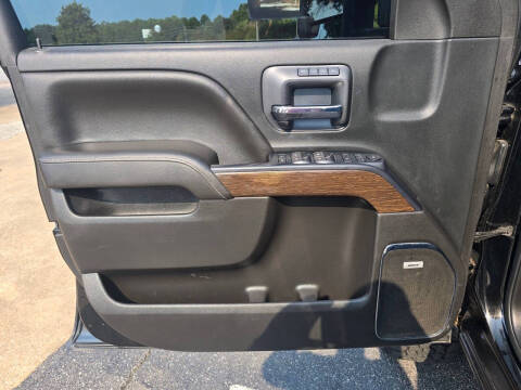 2017 GMC Sierra 2500HD Denali