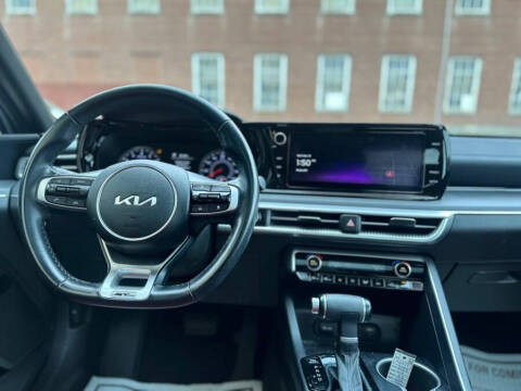 2023 Kia K5