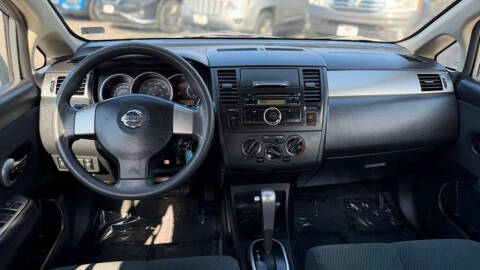 2012 Nissan Versa 1.8 S