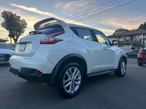 2017 Nissan JUKE SV