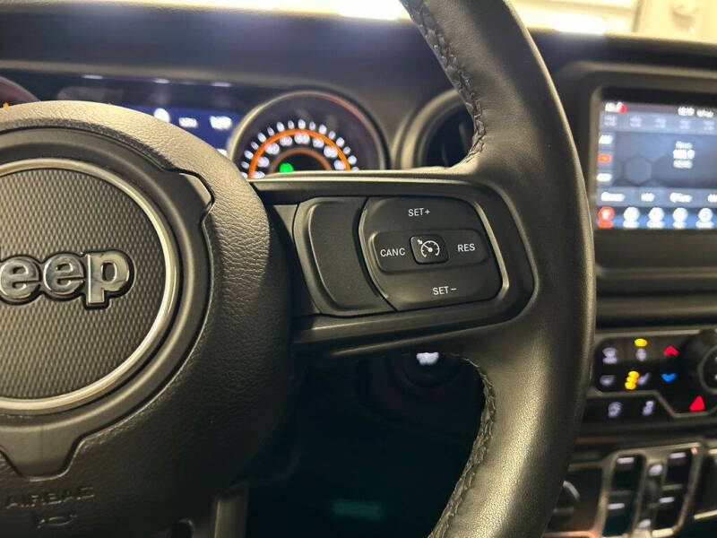 2022 Jeep Gladiator Sport