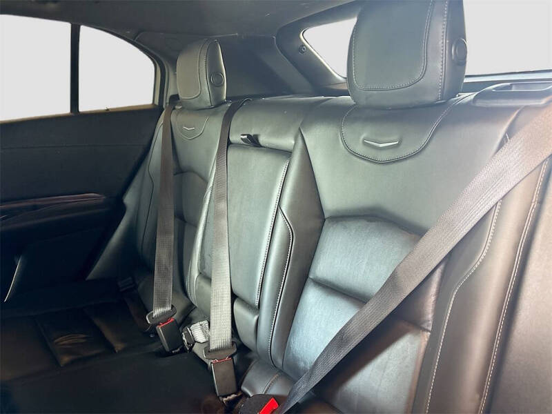 2022 Cadillac XT4 Luxury