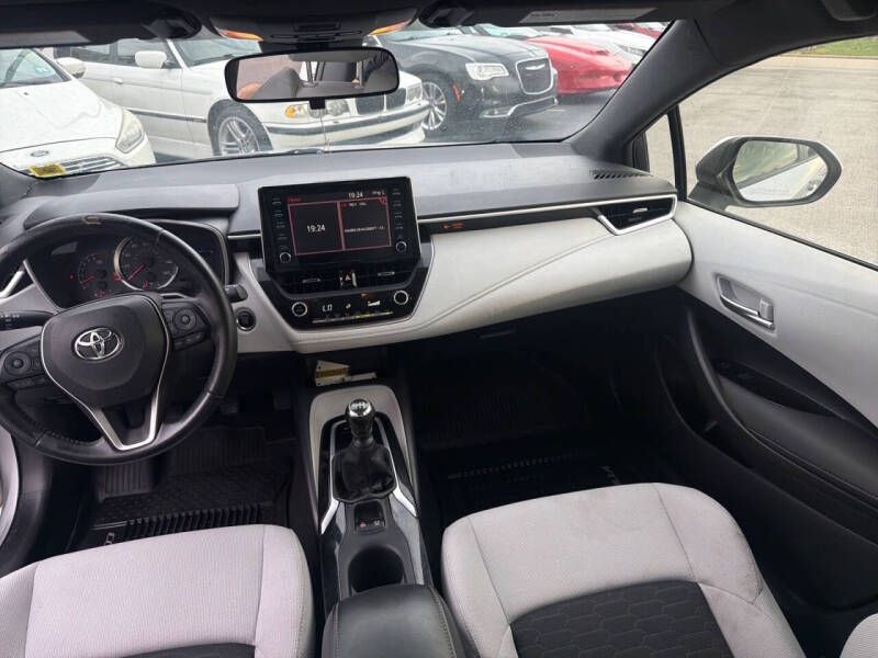 2019 Toyota Corolla Hatchback SE