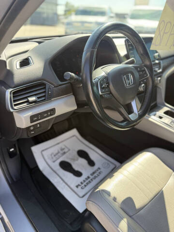 2020 Honda Accord Hybrid Touring