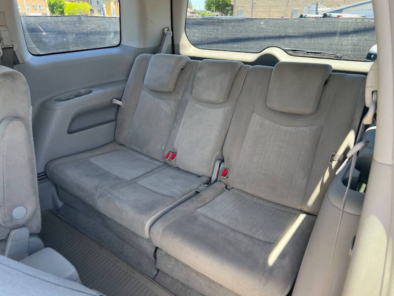 2017 Nissan Quest SV