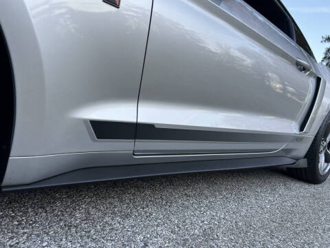 2015 Ford Mustang V6