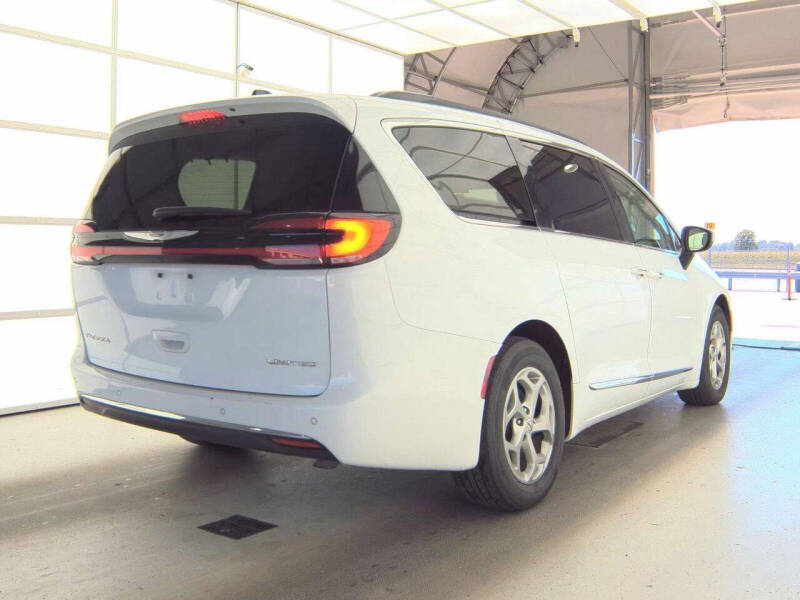 2023 Chrysler Pacifica Limited