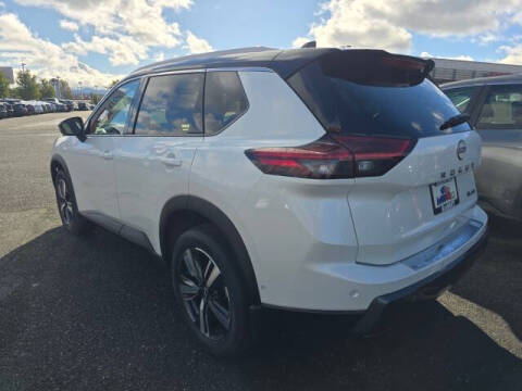 2025 Nissan Rogue SL