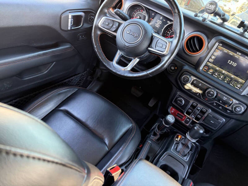 2021 Jeep Gladiator Mojave