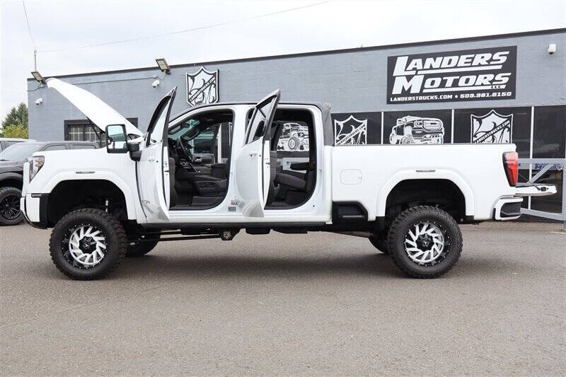 2025 GMC Sierra 3500HD