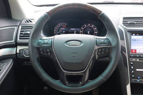 2017 Ford Explorer Platinum