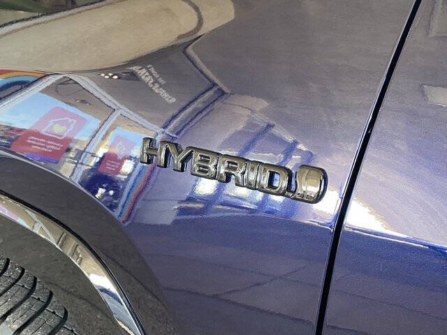 2020 Toyota RAV4 Hybrid XSE