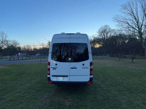 2011 Freightliner Sprinter 2500