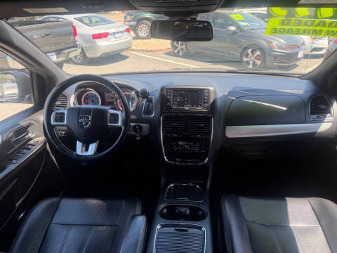 2018 Dodge Grand Caravan GT