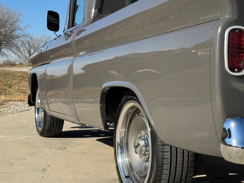 1961 Chevrolet Apache