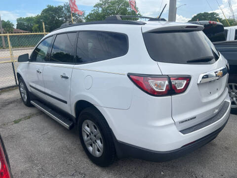 2017 Chevrolet Traverse LS