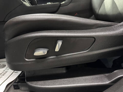 2020 Cadillac XT5 Luxury