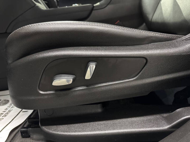 2020 Cadillac XT5 Luxury