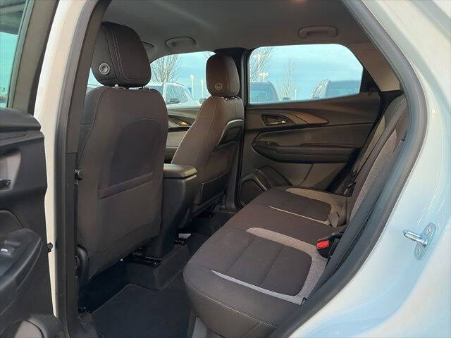 2023 Chevrolet TrailBlazer LS