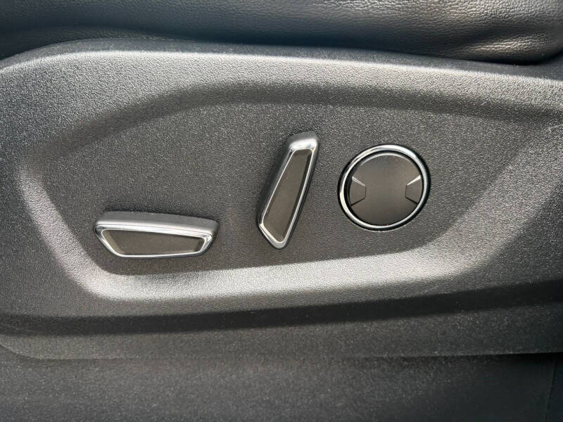 2016 Ford Edge Sport