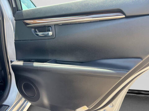 2017 Lexus ES 350