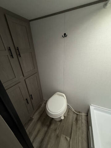 2024 Coleman CM17R24