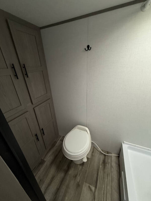 2024 Coleman CM17R24