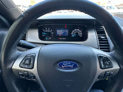 2016 Ford Taurus SEL