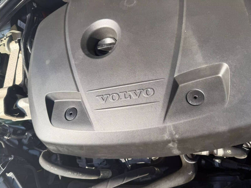 2018 Volvo V60 Cross Country T5 Platinum