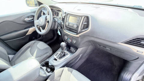 2018 Jeep Cherokee Tech Connect