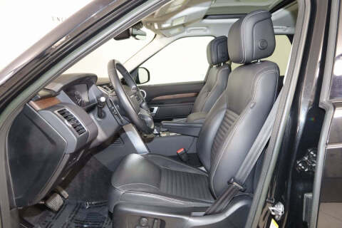 2023 Land Rover Discovery P300 S