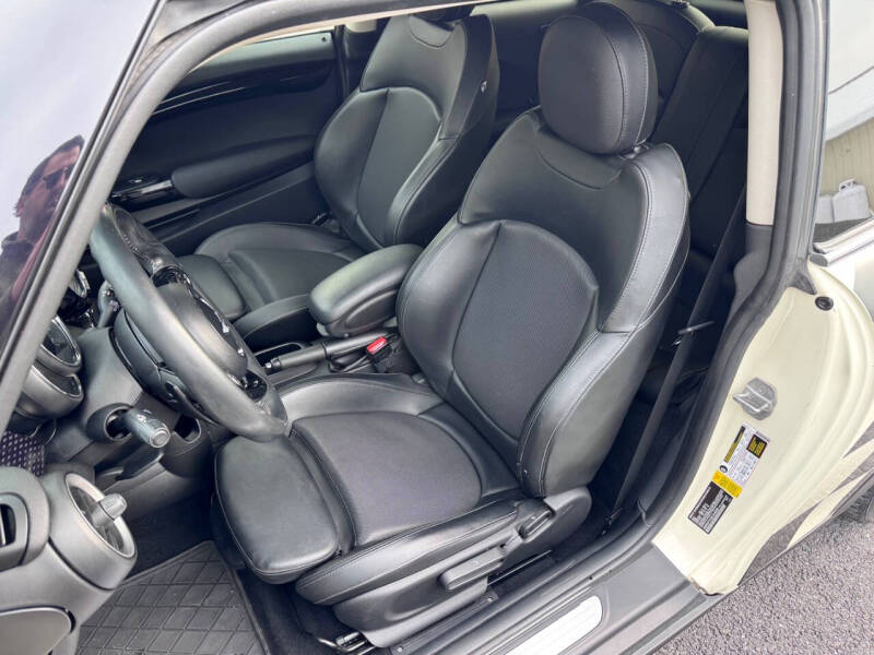 2015 MINI Hardtop 2 Door Cooper S